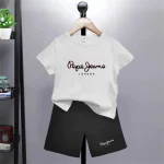 어린이 티셔츠 브랜드 편지 인쇄 소녀 소년 연령 3-12 티셔츠 + 반바지 세트 어린이 캐주얼 티셔츠 여름 옷 검정색 반팔 - 이미지 2