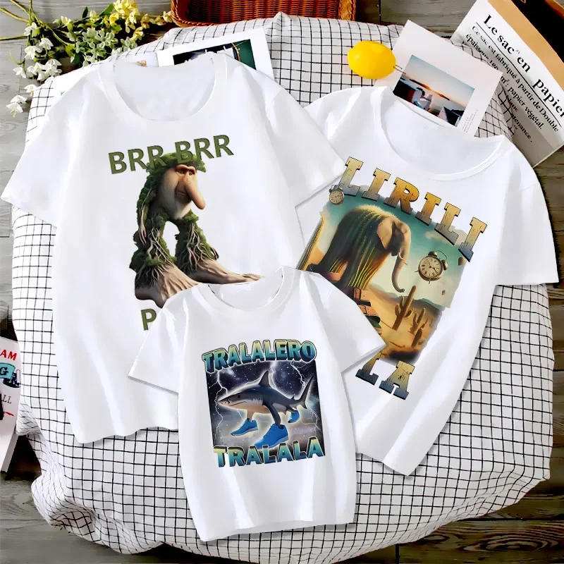 kf-S30d7eefb77564a9e805966080c6cc679j 재미 있은 이탈리아 Brainrot 동물 어린이 티셔츠 Tralalero Tralala 재미 있은 상어 반팔 탑 어린이 Meme 귀여운 티 여름 의류 - 이미지 1
