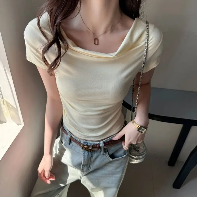 kf-Sd93a9a3a313d4446924100ea033dc3cae 여름 짧은 소매 티셔츠 여성 사이드 플리츠 슬림 피트 오프 숄더 넥 크롭 탑 - 이미지 1